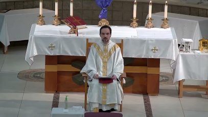 Humble Priest Begs Forgiveness for Withholding the Eucharist: “We Abandoned You”