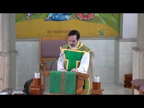 Courageous Priest Admonishes Pope Francis for Restricting the Latin Mass